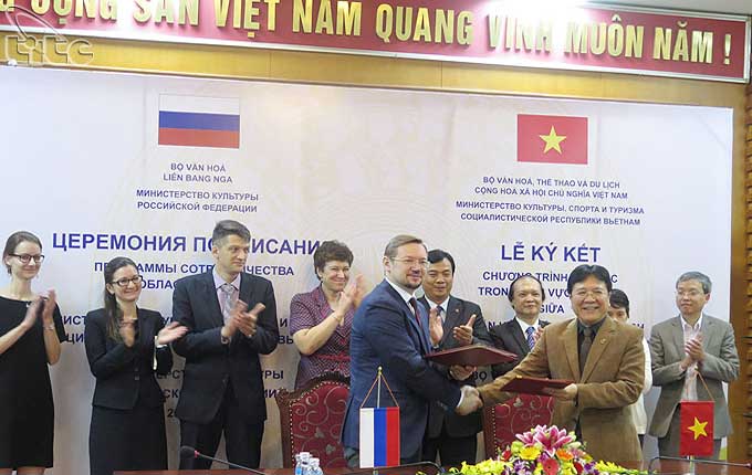 Viet Nam and Russia signs cultural cooperation from 2016-2018