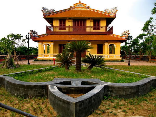 Discover Hue royal culture in two new performing spaces
