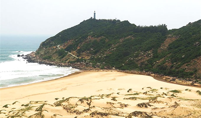Pristine beach at Dai Lanh Cape