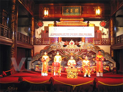 Duyet Thi Duong Royal Theatre reopens