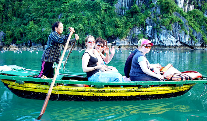 Quang Ninh welcomes over 4.77 million tourist arrivals in five months