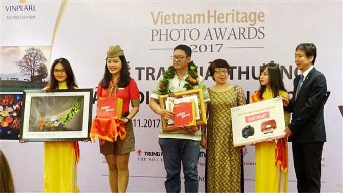 Winners of Viet Nam Cultural Heritage photo contest awarded