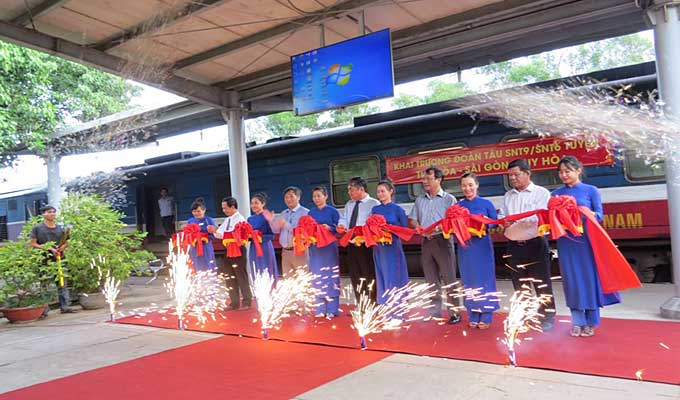 New railway service from Ho Chi Minh City to Tuy Hoa opens