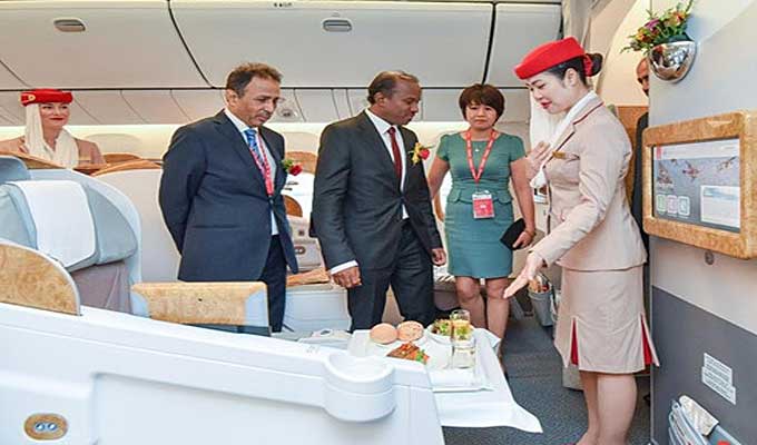 Emirates launches Dubai-Ha Noi air route