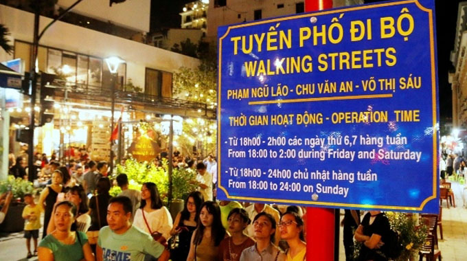 Hue opens second walking route in weekend