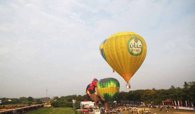 Hue to hold hot air balloon festival