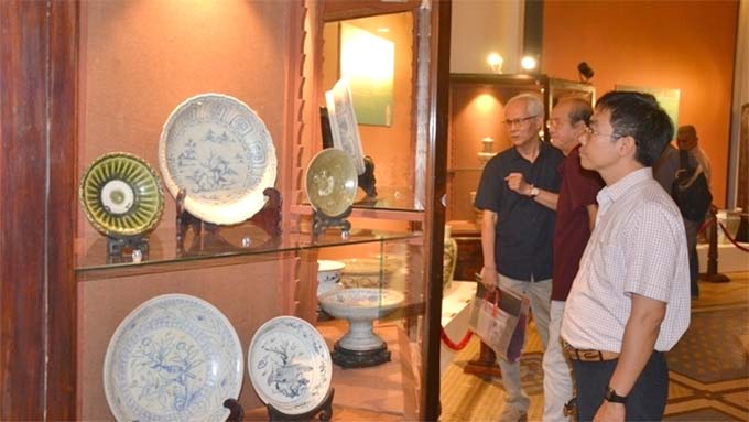 Nearly 150 Vietnamese cultural antiques introduced