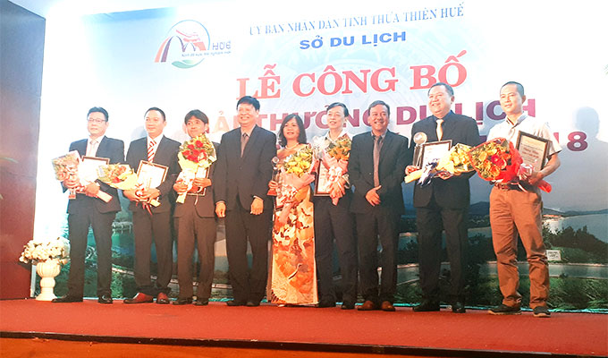 Thua Thien-Hue honours outstanding tourism businesses