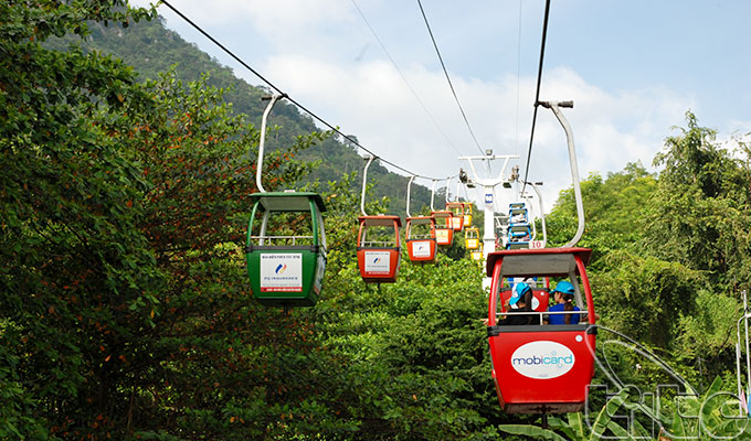 Ba Den Mountain tourism site welcomes 1 million visitors