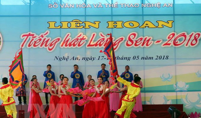 Sen village festival celebrates President Ho Chi Minh’s birthday