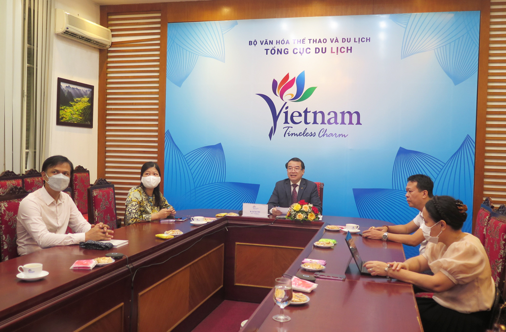 Vietnam and Colombia enhance cooperation in developing and promoting coffee-based tourism
