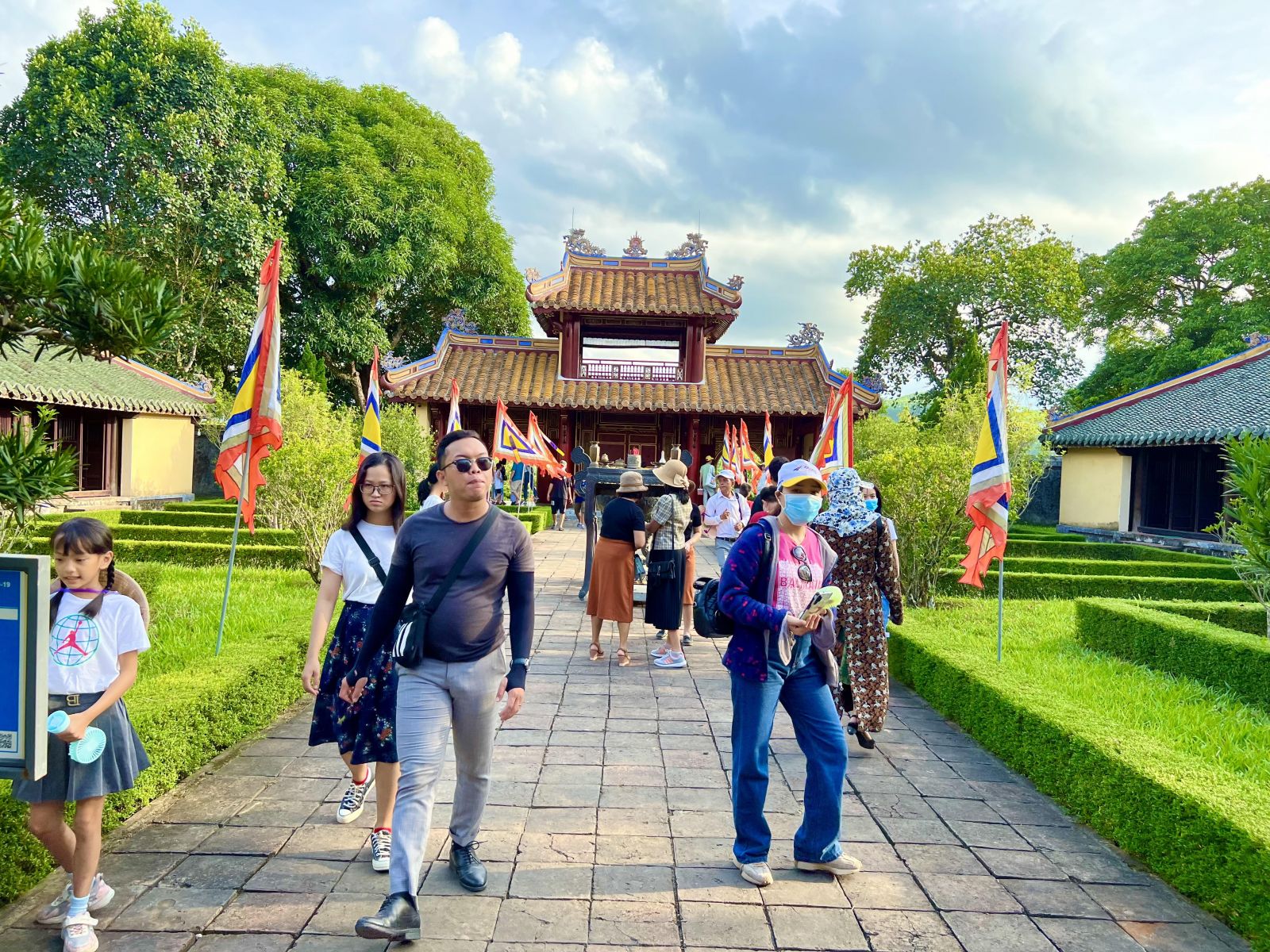 Over 1.5m visitors to Hue last 3 quarters