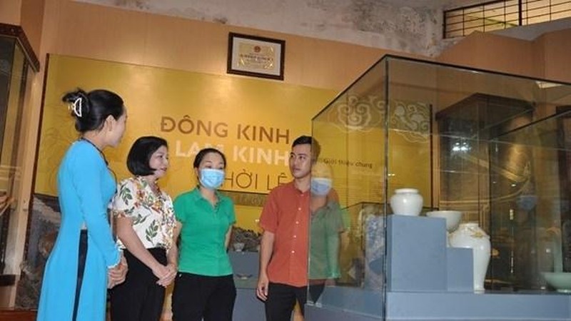 Precious artefacts of the Early Le Dynasty were introduced to visitors in Thanh Hoa