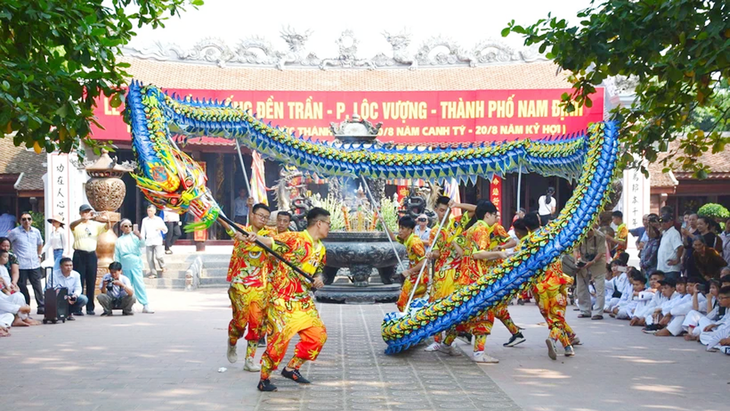 New tours inaugurated to explore Nam Dinh City