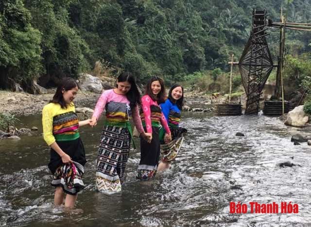 Thanh Hóa khai thác tour du lịch kết nối với tỉnh Hủa Phăn của Lào