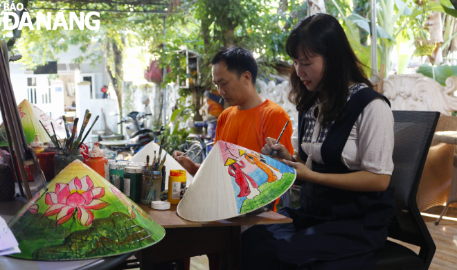 Preserving the vitality of conical hats in Da Nang