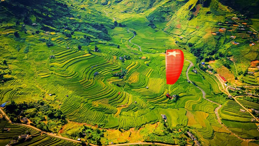 Mu Cang Chai Paragliding Experience - Flying over Scenic “golden season” 2024