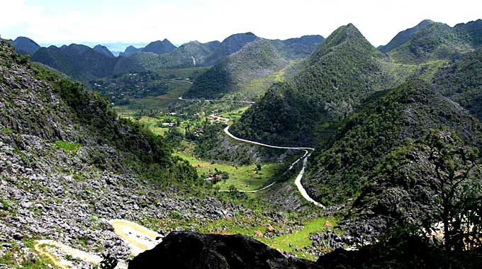 Du Gia National Park - Dong Van Stone Plateau established