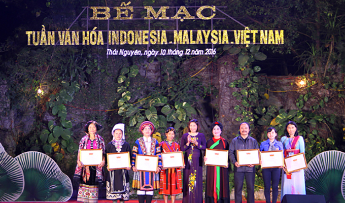 Malaysia-Indonesia-Viet Nam Culture Week concludes