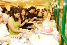 Vegetarian buffets for Vu Lan festival 