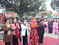 Festival to honour heroic Trung Sisters opens