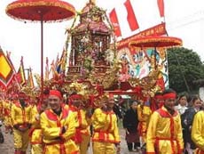 National Phu Day festival kicks off