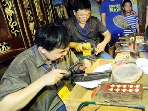 Jewelry craft festival opens in Hanoi Old Quarter