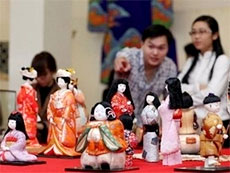  Japanese traditional dolls displayed in Thai Nguyen 