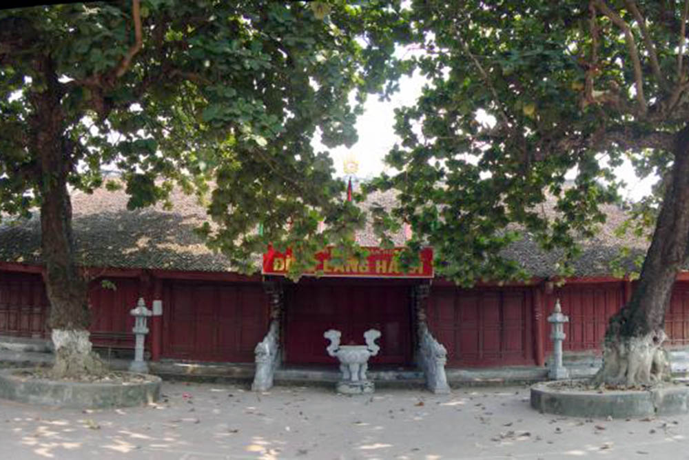 Hội làng Quậy